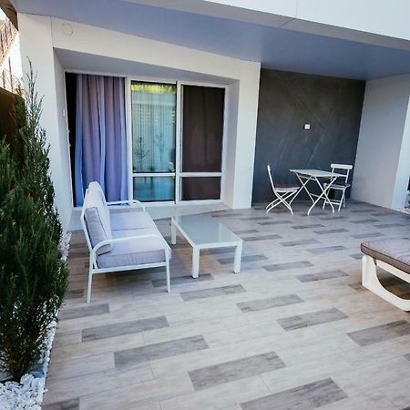 Zigzag Hotel Zatoka Kültér fotó
