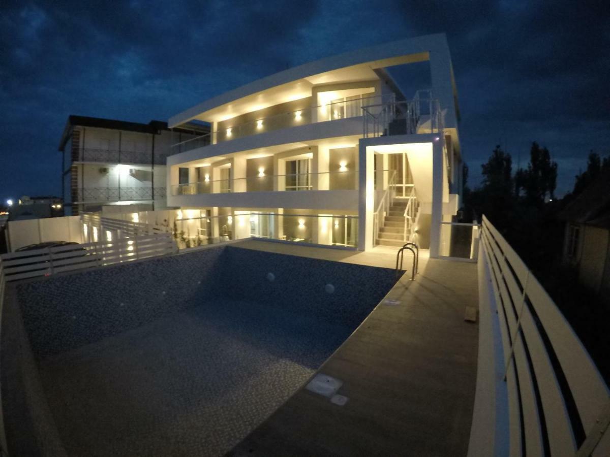 Zigzag Hotel Zatoka Kültér fotó