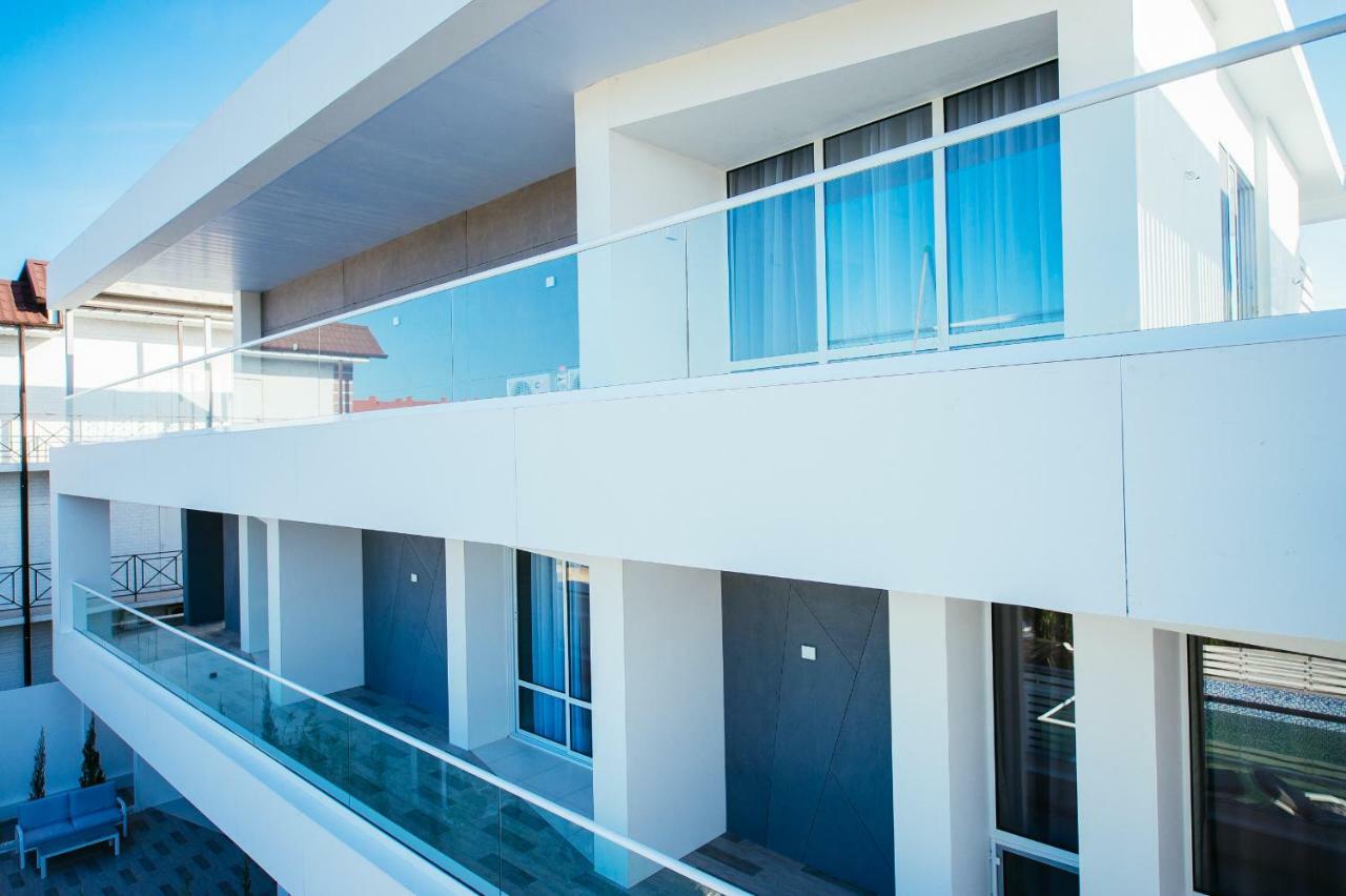 Zigzag Hotel Zatoka Kültér fotó