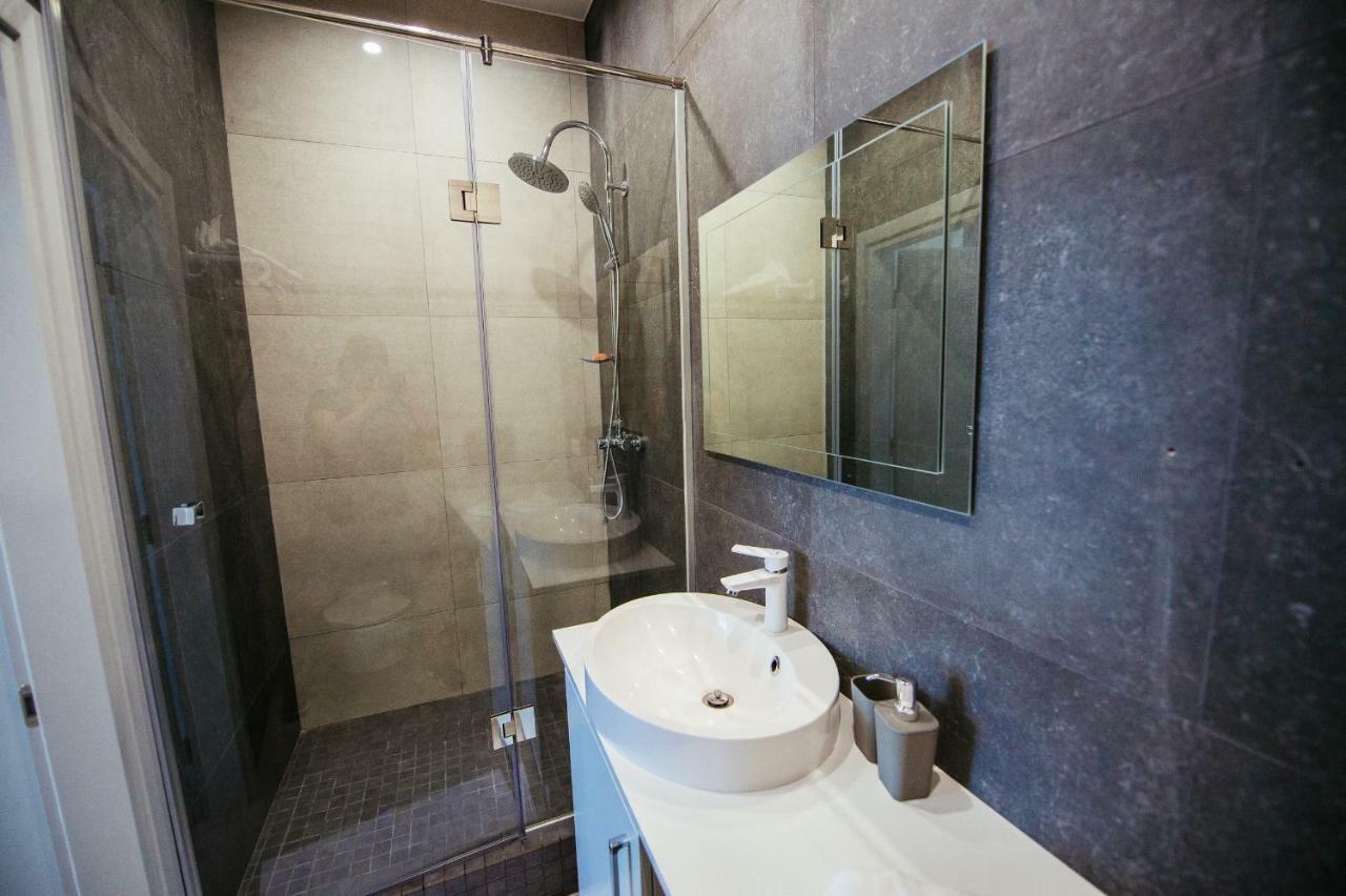 Zigzag Hotel Zatoka Kültér fotó