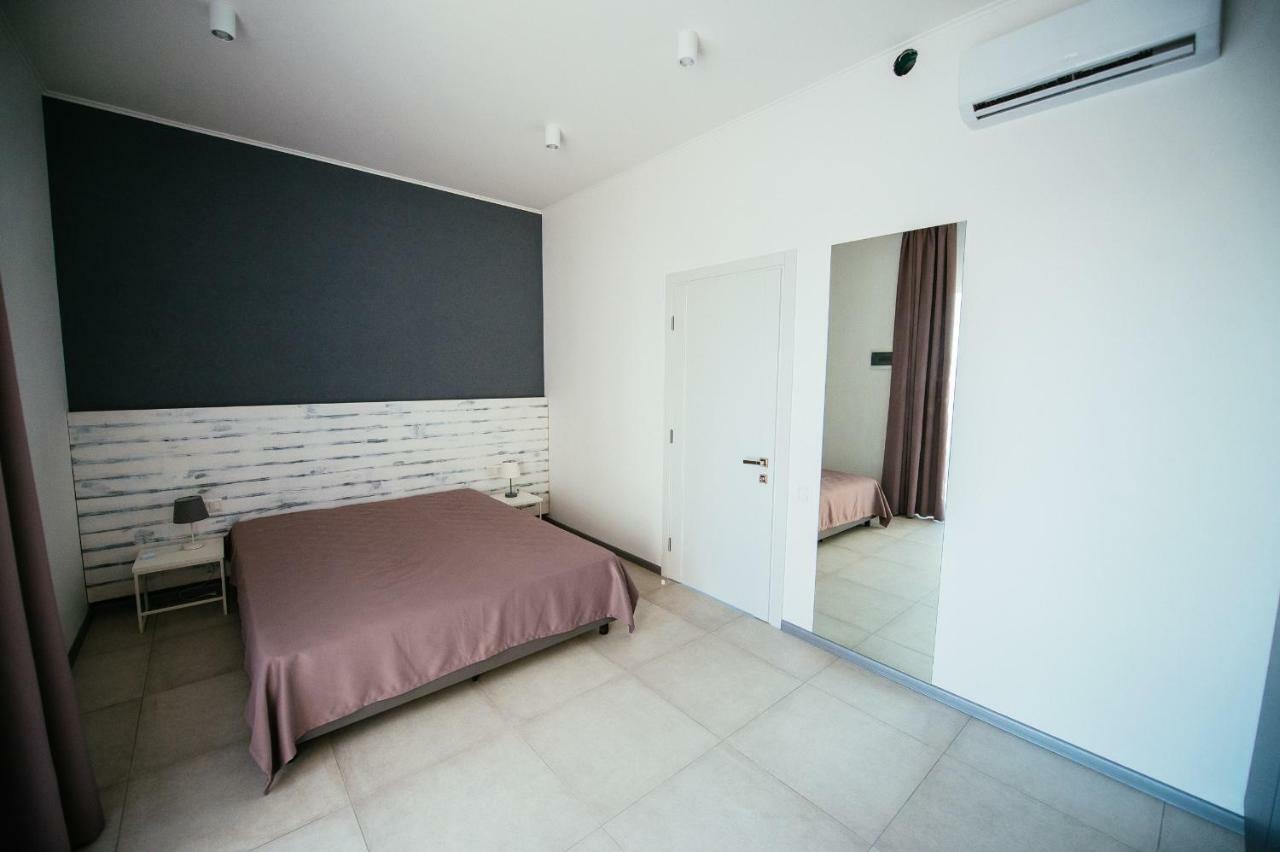 Zigzag Hotel Zatoka Kültér fotó