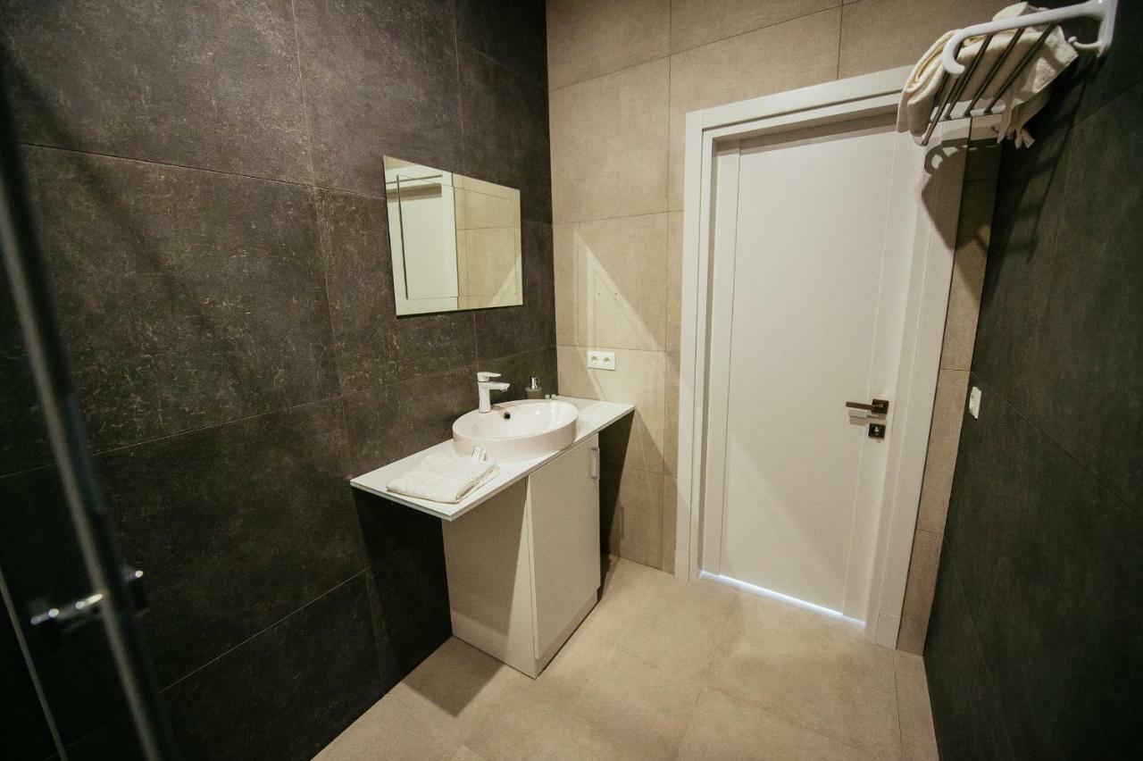 Zigzag Hotel Zatoka Kültér fotó